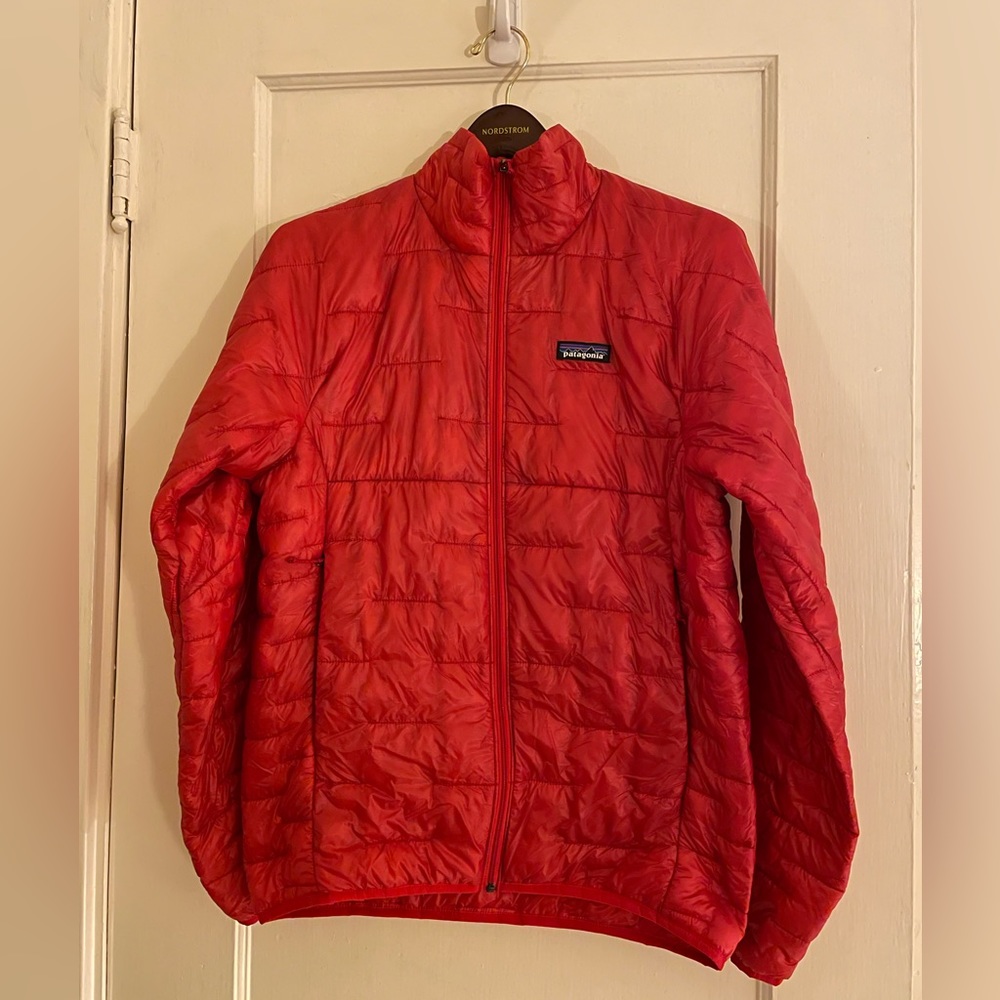 Patagonia Men’s MicroPuff XS in Fire